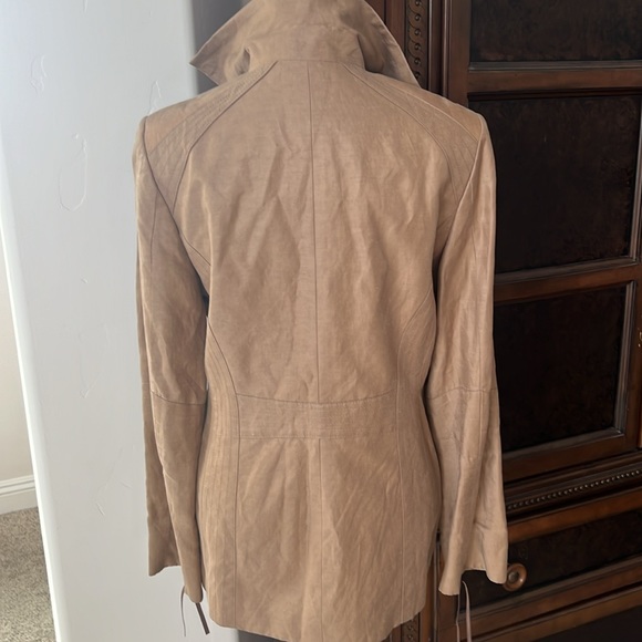 Linen blend jacket. Beautiful camel color. - Picture 4 of 4